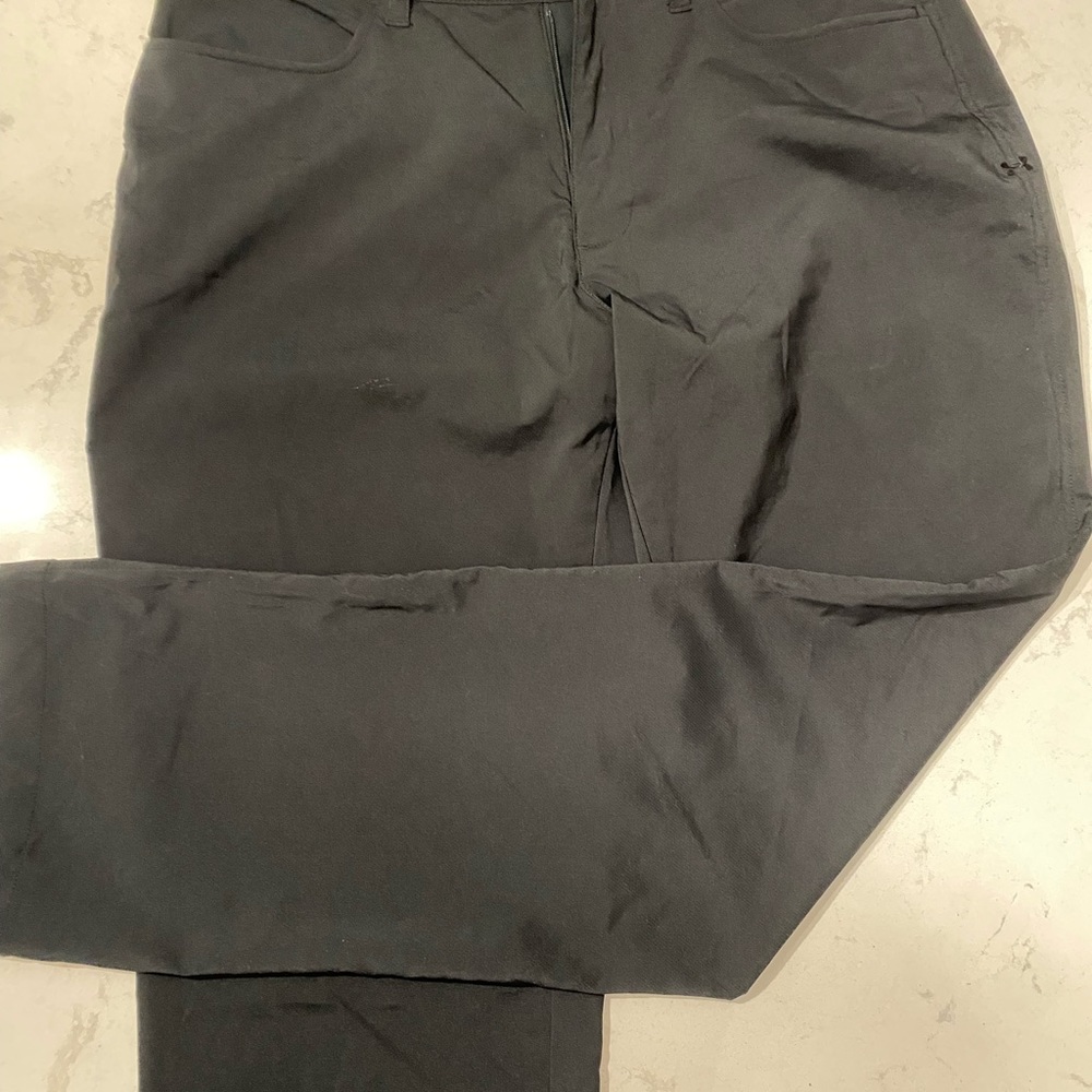 Men’s Under Armour pants